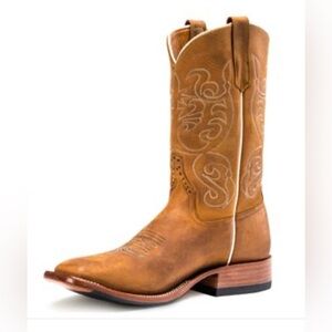 Rios Of Mercedes R9002 Rust
Burnished Crazyhorse Cowboy Boots - DWS,
Hybrid Sole